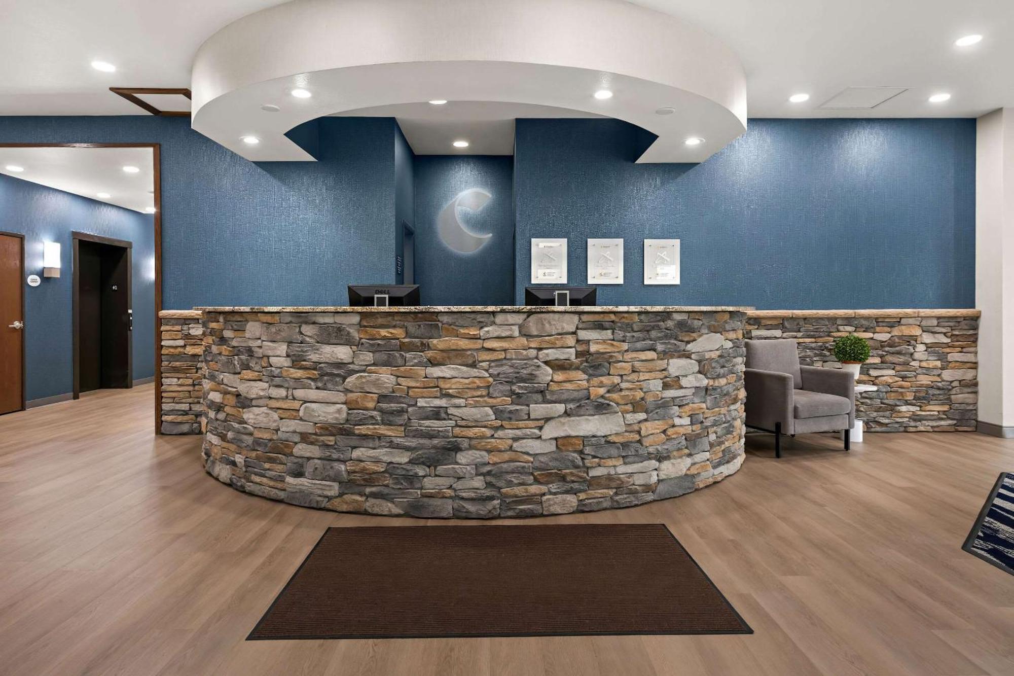 Comfort Suites Hudson I-94 Εξωτερικό φωτογραφία