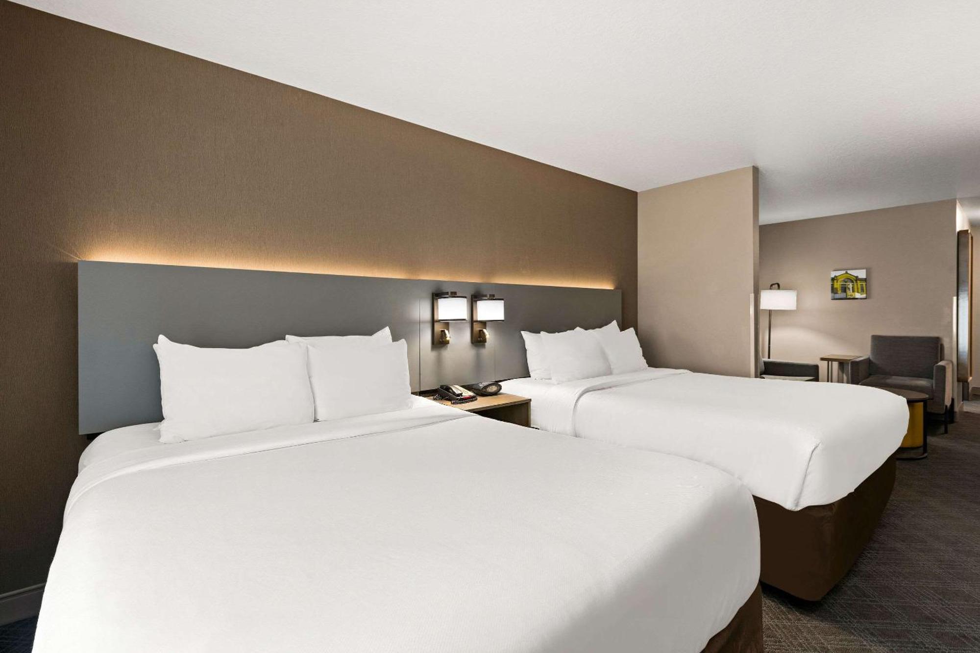 Comfort Suites Hudson I-94 Εξωτερικό φωτογραφία