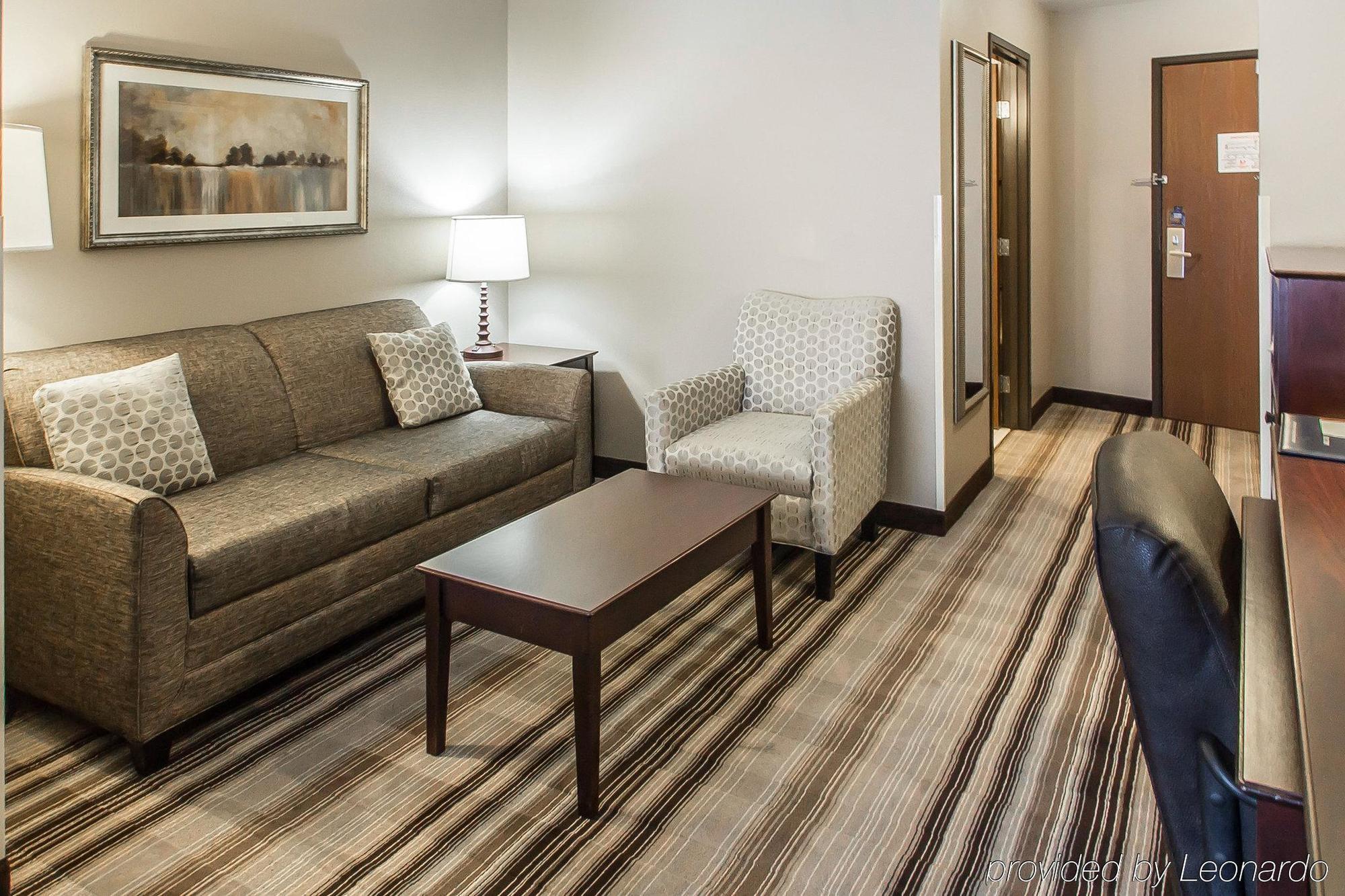 Comfort Suites Hudson I-94 Εξωτερικό φωτογραφία